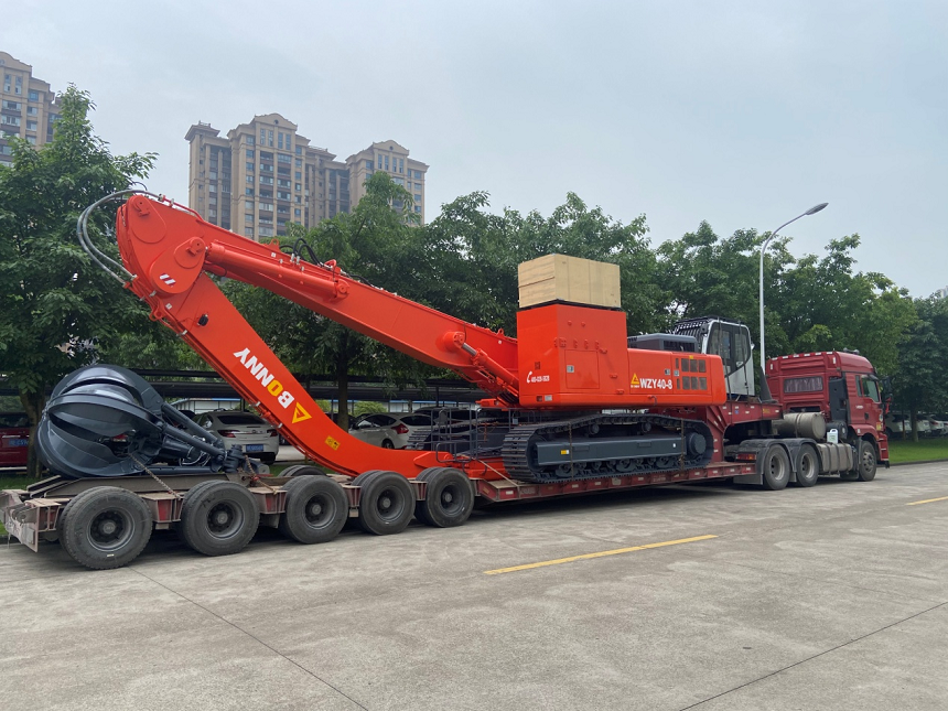 抓鋼機(jī)廠家發(fā)貨.png 抓鋼機(jī)廠家發(fā)貨.png