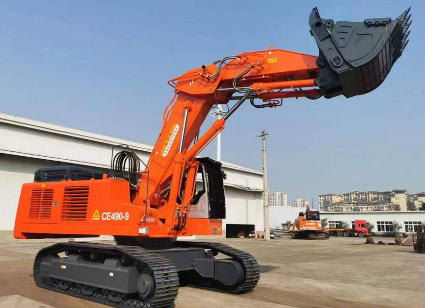 CE490-9挖掘機(jī)發(fā)貨現(xiàn)場.png CE490-9挖掘機(jī)發(fā)貨現(xiàn)場.png